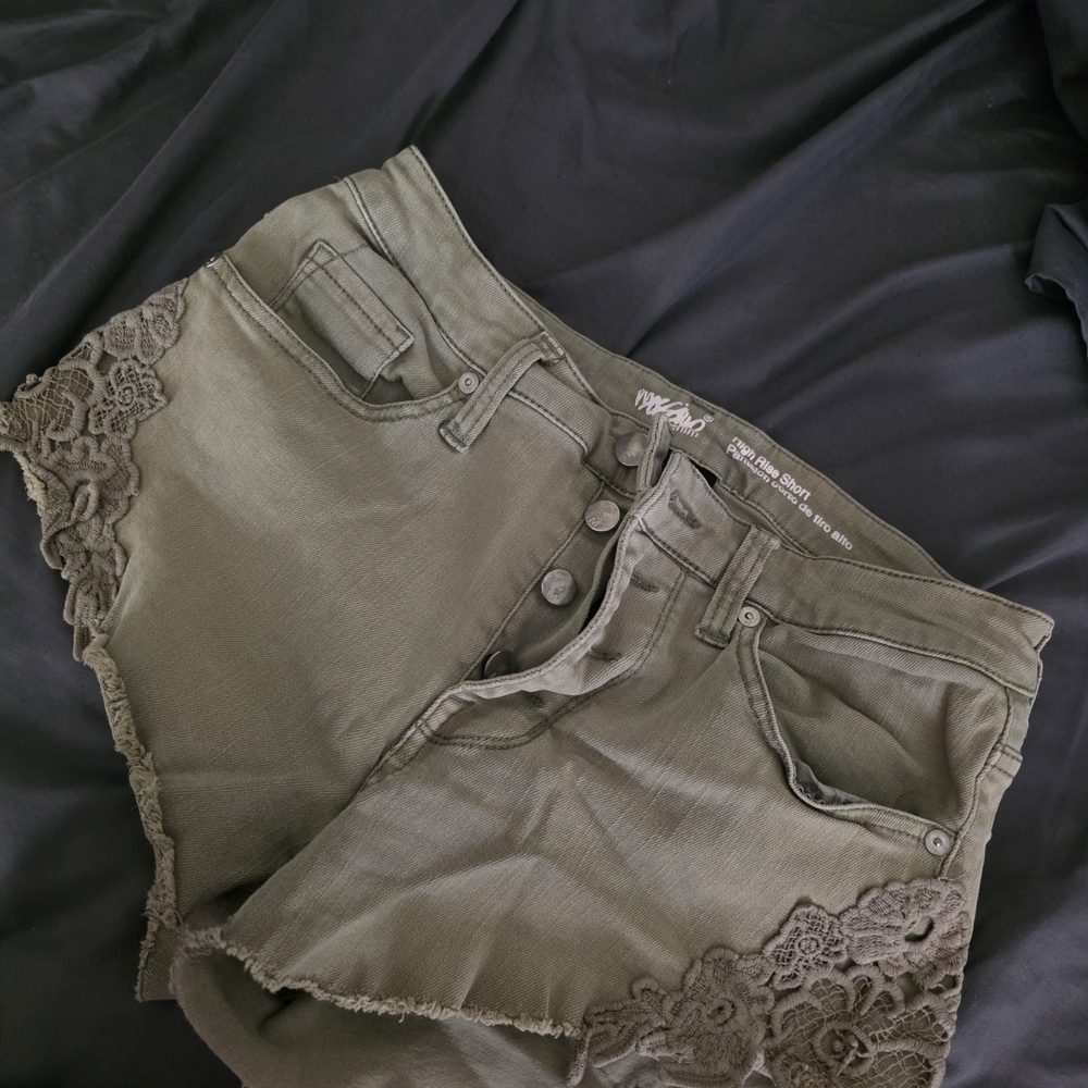 Wallflower Olive Lace Trim Jean Shorts